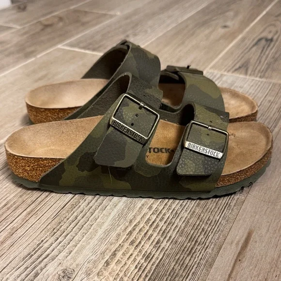 Birkenstock Arizona Green Camouflage Sandals size 6 / 37 - Picture 4 of 9